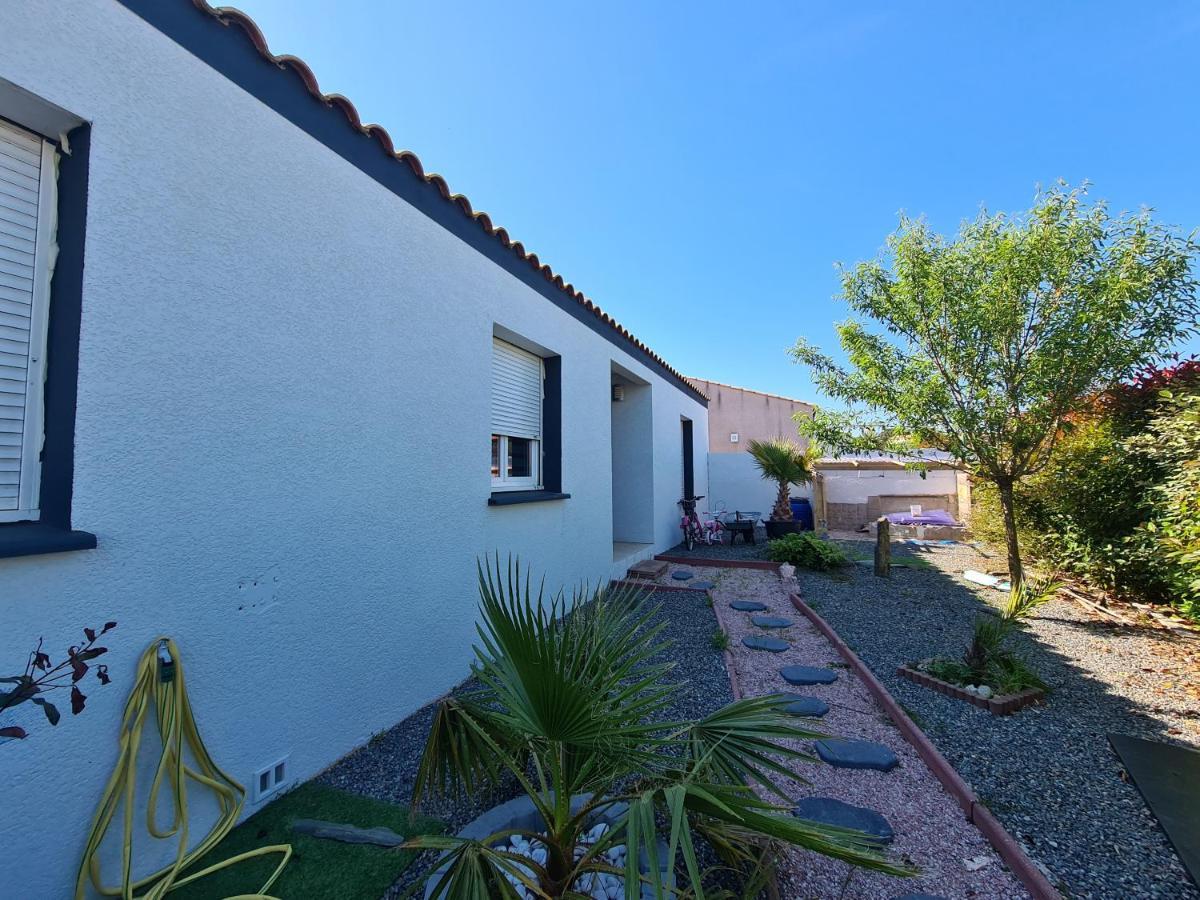 Villa Avec Piscine Sans Vis-A-Vis Caux-et-Sauzens Εξωτερικό φωτογραφία